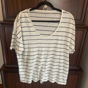 J CREW cream and black 100% linen striped t shirt loose cut